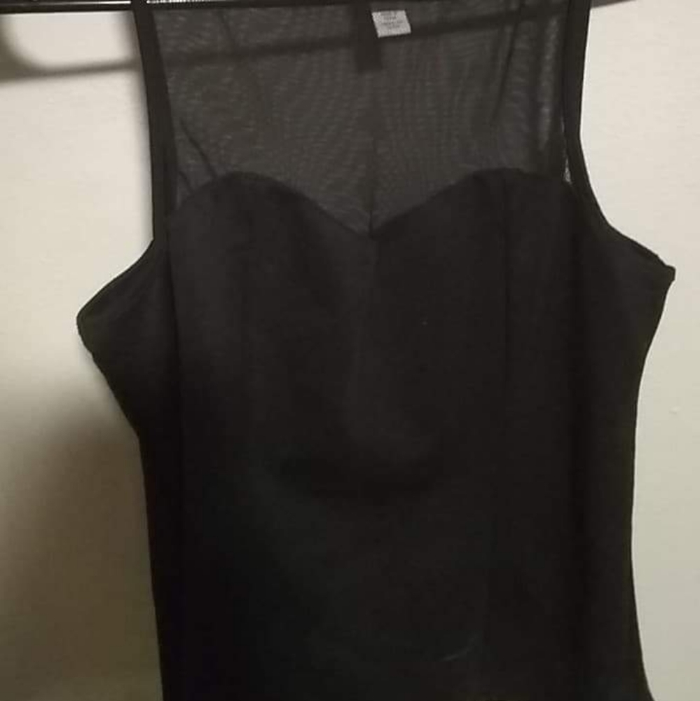 Sleeveless top